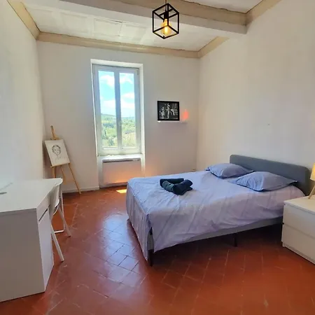 Via Domitia Spacieuse Maison 5 *