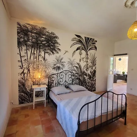 Via Domitia Spacieuse Maison 5 *